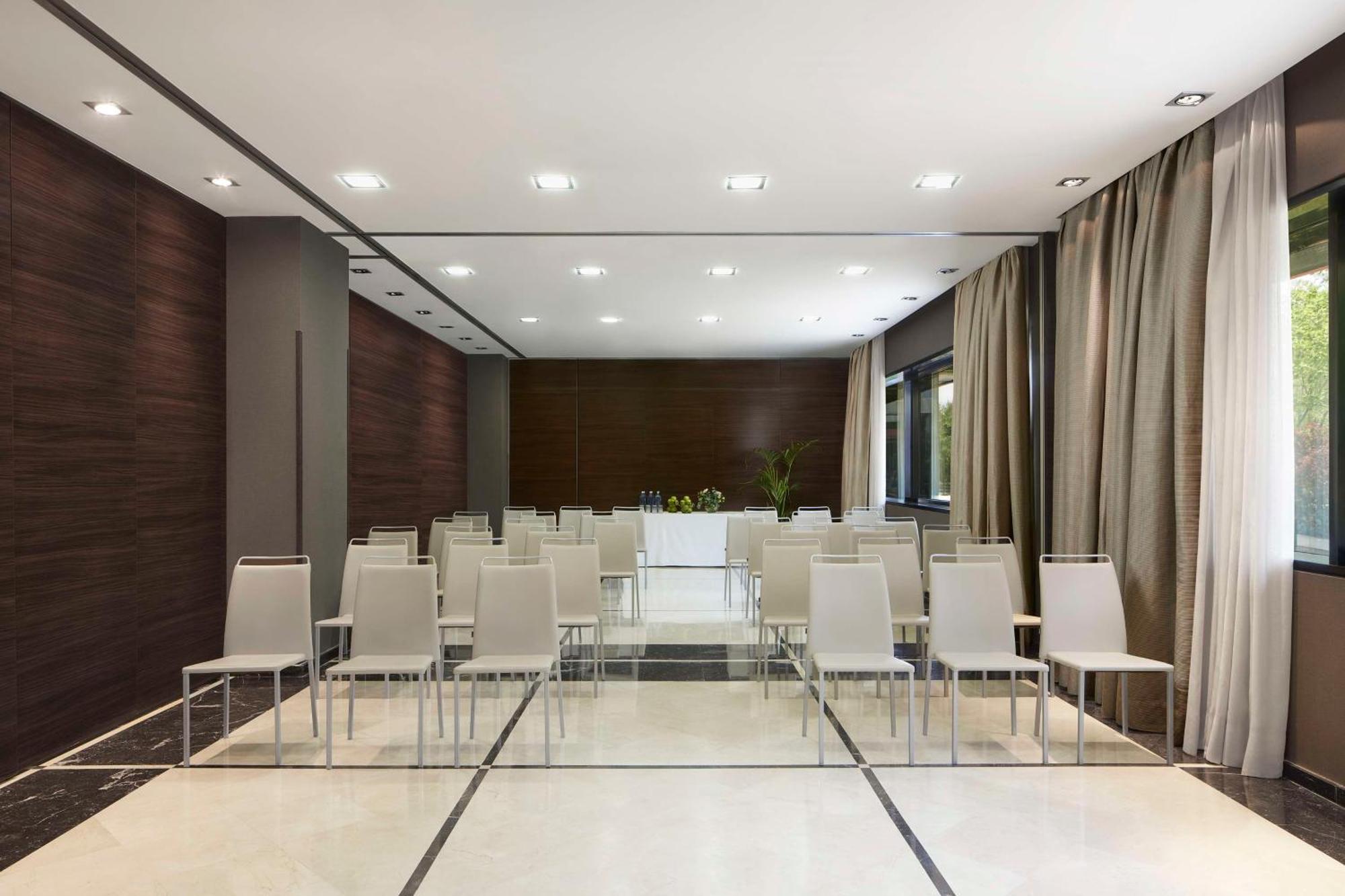 Hotel Nh Madrid Ribera Del Manzanares Exteriér fotografie